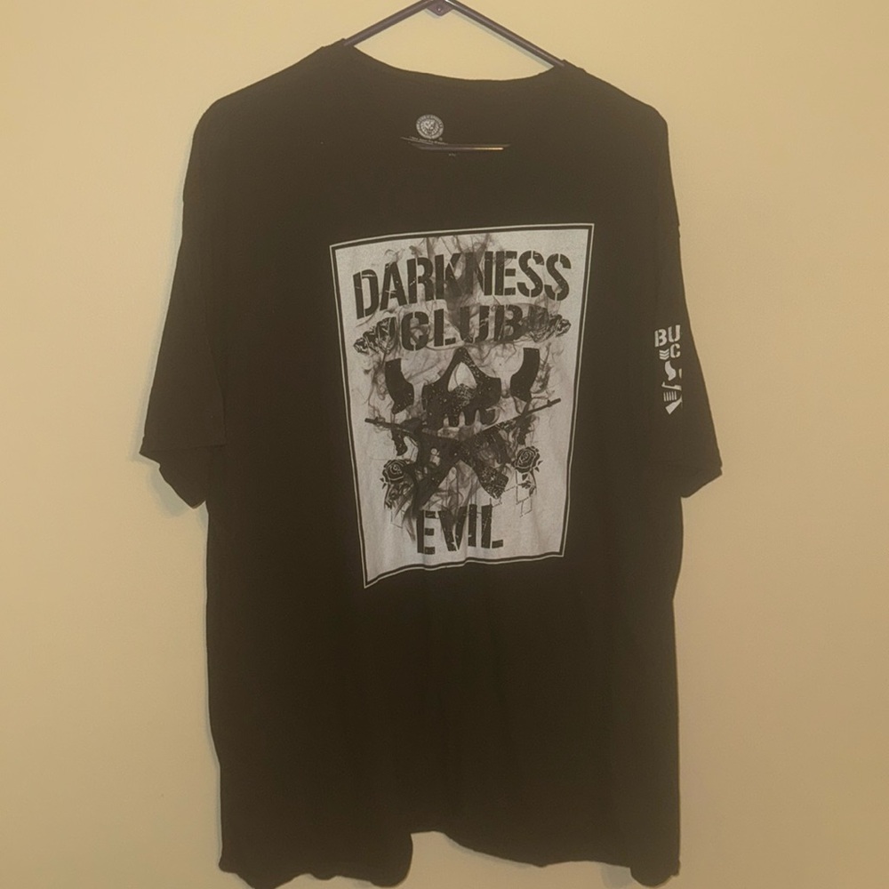 Bullet Club 2XL NJPW T-shirt